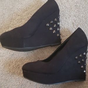 Kardashian Kollection Wedges